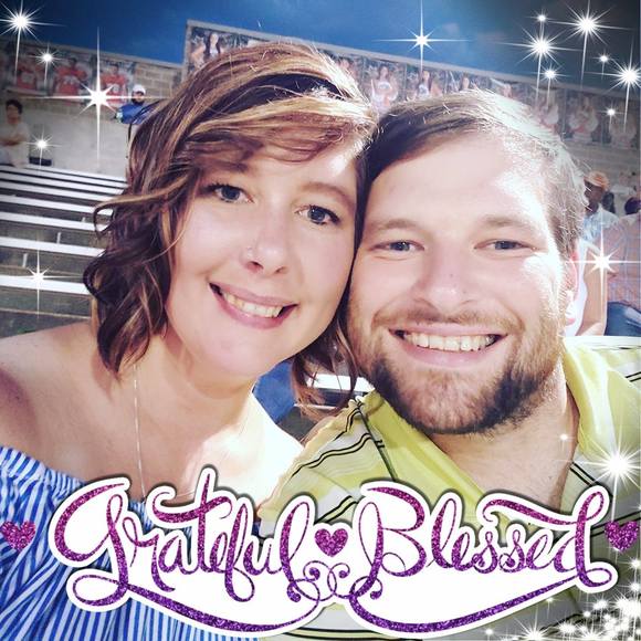 Meet your Posher, Britney - Picture 1 of 1